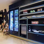 Hotel Huygens Place 4*