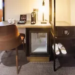 Huygens Place Hotel