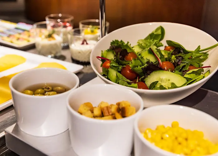 Huygens Place Szálloda 4*