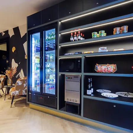 Hotel Huygens Place 4*