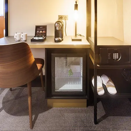 Huygens Place Hotel