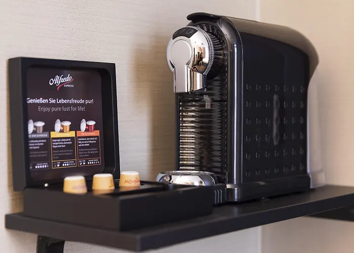 Huygens Place מלון